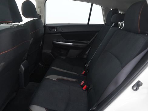 Used 2017 Subaru Crosstrek 2.0i Premium w/ Moonroof Package image 14