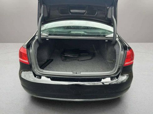 Used 2015 Volkswagen Passat 1.8T S image 30