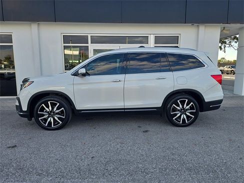 Used 2022 Honda Pilot Touring image 4