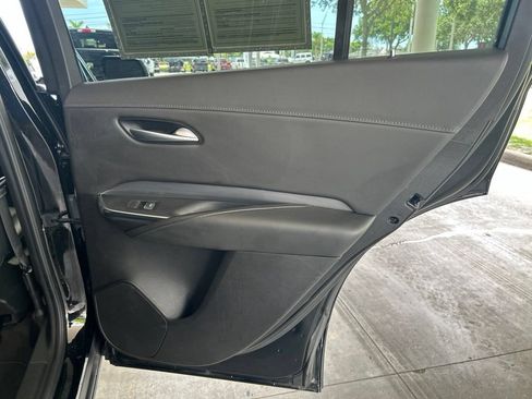 Used 2025 Cadillac XT4 Premium Luxury FWD image 33