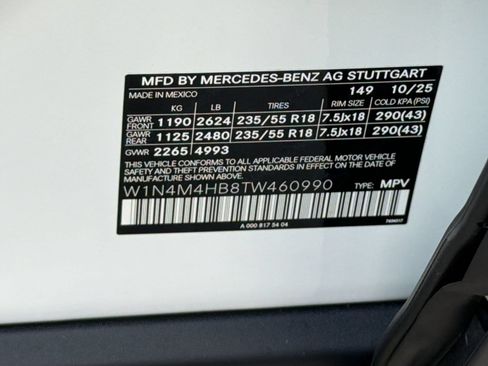 Certified 2026 Mercedes-Benz GLB 250 4MATIC image 27