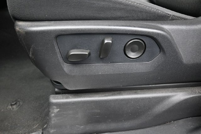 Used 2026 Chevrolet Silverado 1500 RST AWD/4WD image 17