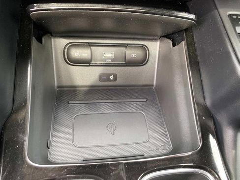 Used 2022 Kia Telluride EX w/ EX Premium Package image 14