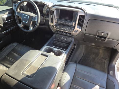 Used 2015 GMC Sierra 2500 Denali image 28