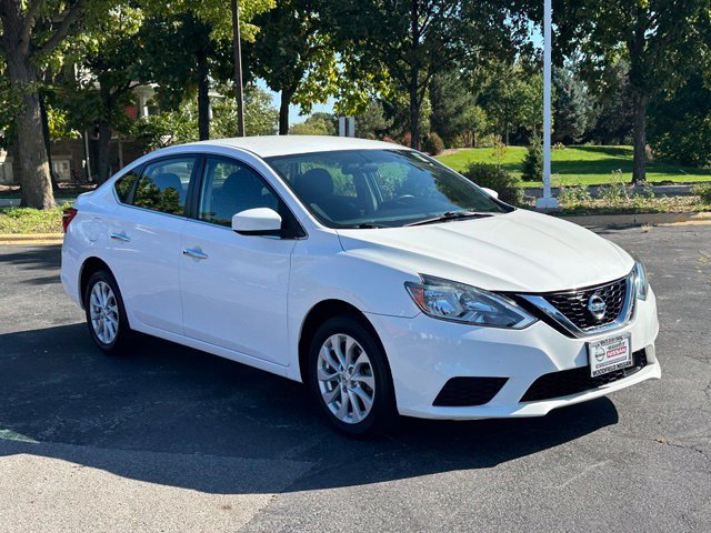 Used 2019 Nissan Sentra SV FWD image 3