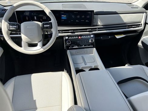 New 2026 Hyundai Santa Fe SEL image 3