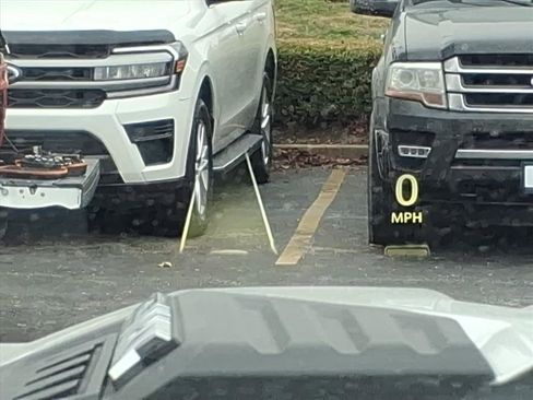 Used 2023 Chevrolet Silverado 2500 High Country image 15