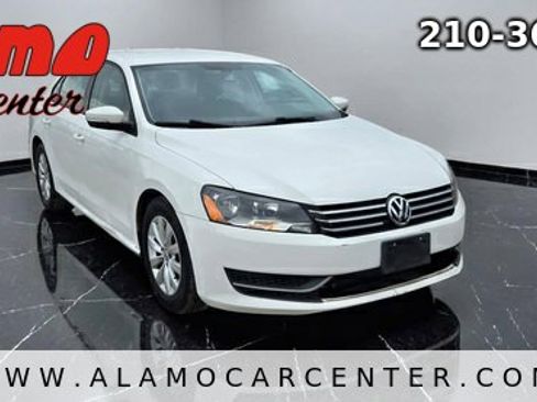 Used 2012 Volkswagen Passat 2.5 S image 6