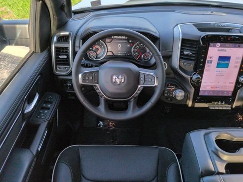 Used 2025 RAM 1500 Laramie AWD/4WD image 15