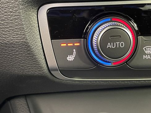 New 2025 Audi Q3 2.0T Premium Plus image 33