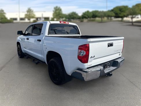 Used 2021 Toyota Tundra SR5 w/ SR5 Upgrade Package AWD/4WD image 5