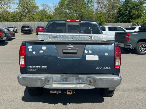 Used 2015 Nissan Frontier SV AWD/4WD image 6