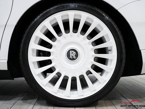 Used 2022 Rolls-Royce Cullinan image 90