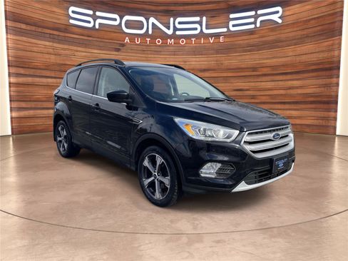 Used 2018 Ford Escape SEL image 8