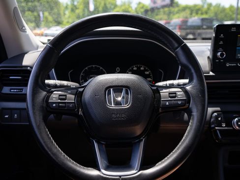 Used 2024 Honda Pilot Touring image 30