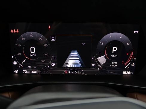 Used 2025 GMC Canyon AT4 image 21