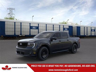 New 2025 Ford Maverick Lobo
