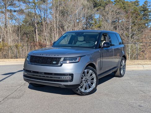 New 2026 Land Rover Range Rover SE image 1