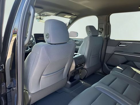 New 2026 GMC Sierra EV Elevation w/ Premium Package AWD/4WD image 18