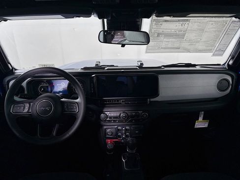 New 2025 Jeep Gladiator Willys image 12