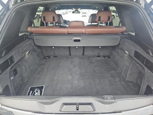 Used 2020 BMW X5 sDrive40i w/ M Sport Package RWD image 6