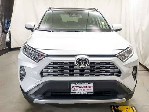 Used 2021 Toyota RAV4 Limited AWD/4WD image 3