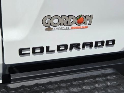 Used 2026 Chevrolet Colorado W/T w/ WT Custom Package RWD image 18