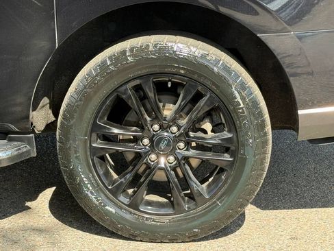 Certified 2023 Ford Expedition Max XLT AWD/4WD image 7