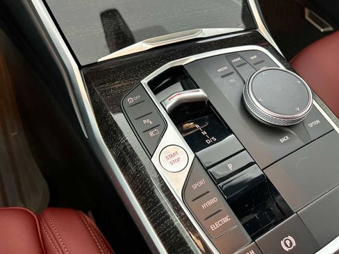 Used 2023 BMW 330e xDrive w/ Premium Package image 22