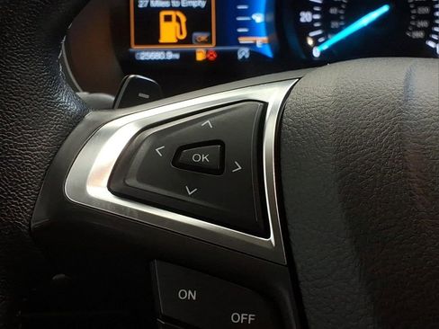 Certified 2023 Ford Edge SEL w/ Convenience Package AWD/4WD image 18
