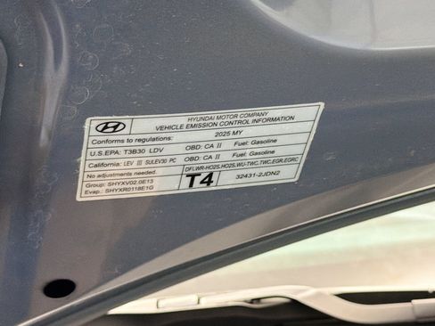 Used 2025 Hyundai Sonata SEL FWD image 17