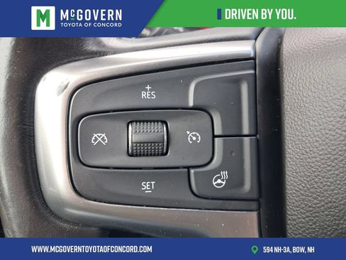 Used 2022 Chevrolet Silverado 1500 LT AWD/4WD image 17