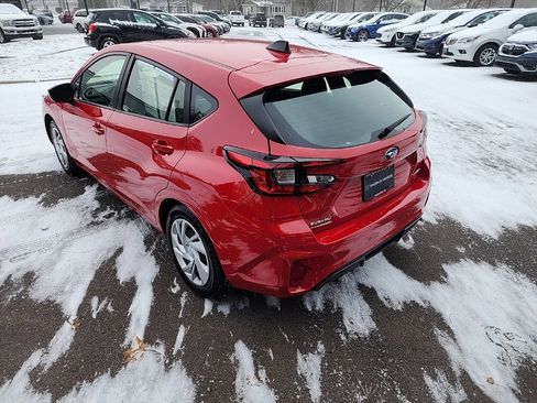 Used 2024 Subaru Impreza 2.0i image 8