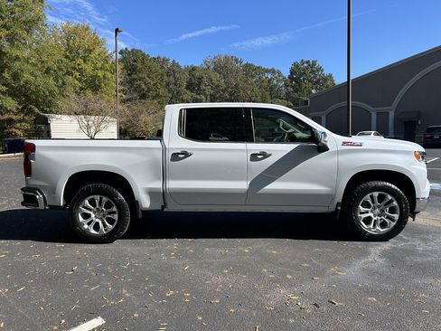 New 2026 Chevrolet Silverado 1500 LTZ w/ Z71 Off-Road Package image 24