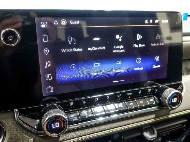 New 2026 Chevrolet Colorado ZR2 w/ Technology Package AWD/4WD image 17