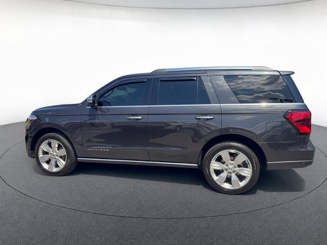 Used 2024 Ford Expedition Platinum RWD image 3