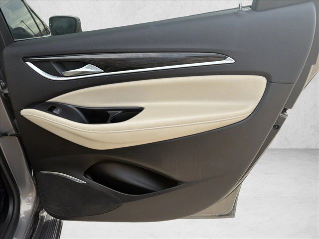 Used 2018 Buick Enclave Essence FWD image 20