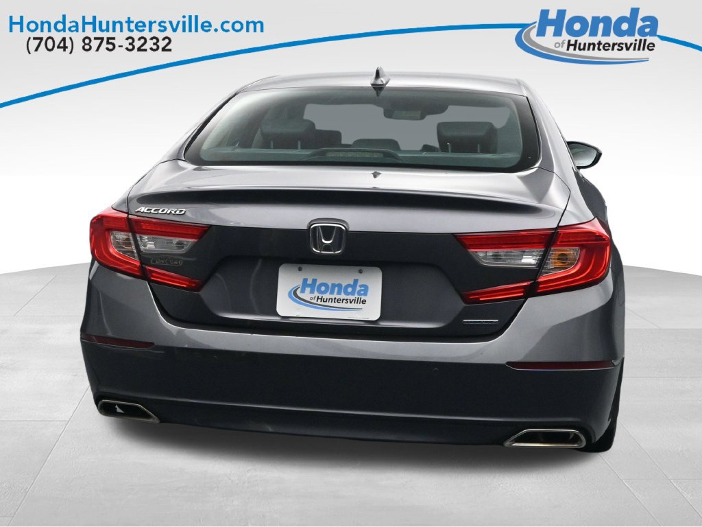 Used 2018 Honda Accord Touring image 7