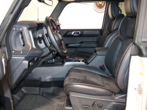 Used 2025 Ford Bronco Raptor AWD/4WD image 42