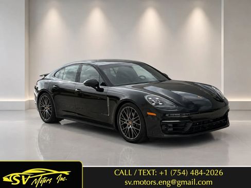 Used 2023 Porsche Panamera image 1