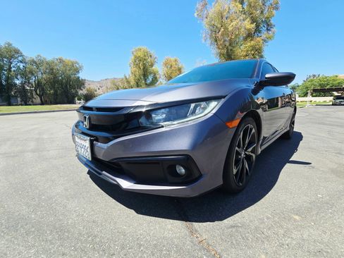 Used 2020 Honda Civic Sport image 3