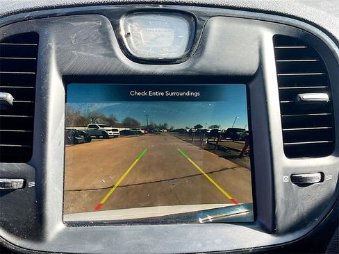 Used 2020 Chrysler 300 S image 13