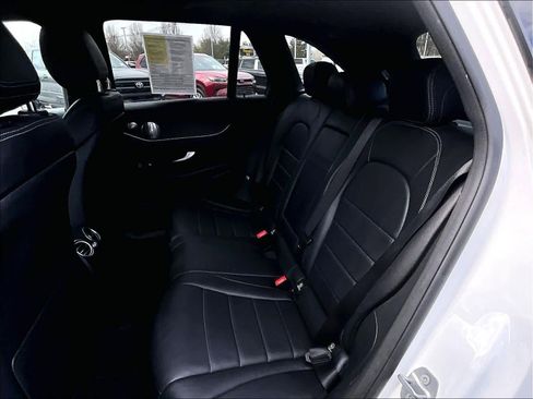 Used 2017 Mercedes-Benz GLC 300 4MATIC image 12