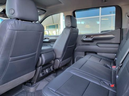 Used 2024 Chevrolet Silverado 1500 LT w/ Protection Package AWD/4WD image 29