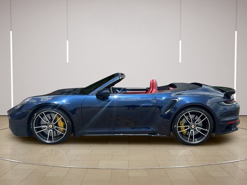 Certified 2022 Porsche 911 Turbo S AWD/4WD image 2