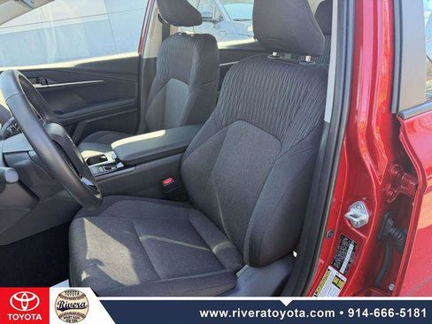 Certified 2025 Toyota Camry LE w/ Convenience Package image 13