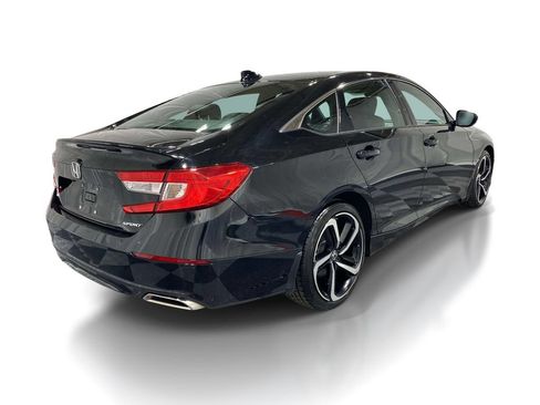 Used 2022 Honda Accord Sport image 4