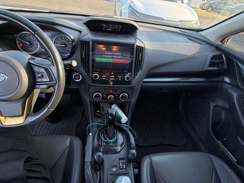 Used 2021 Subaru Crosstrek 2.5i Sport w/ Moonroof Package AWD/4WD image 6