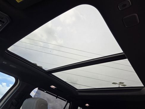 Used 2025 Toyota Sequoia Limited image 15