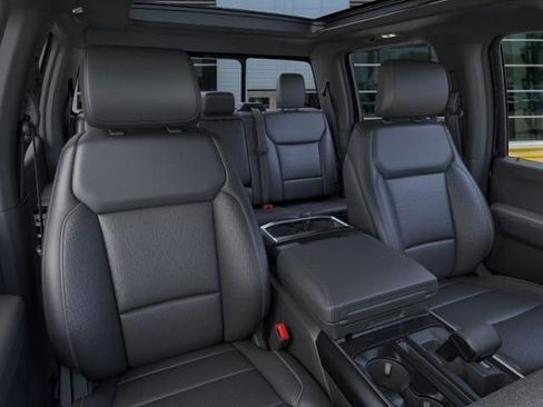 New 2025 Ford F150 Lariat w/ Equipment Group 502A High image 10